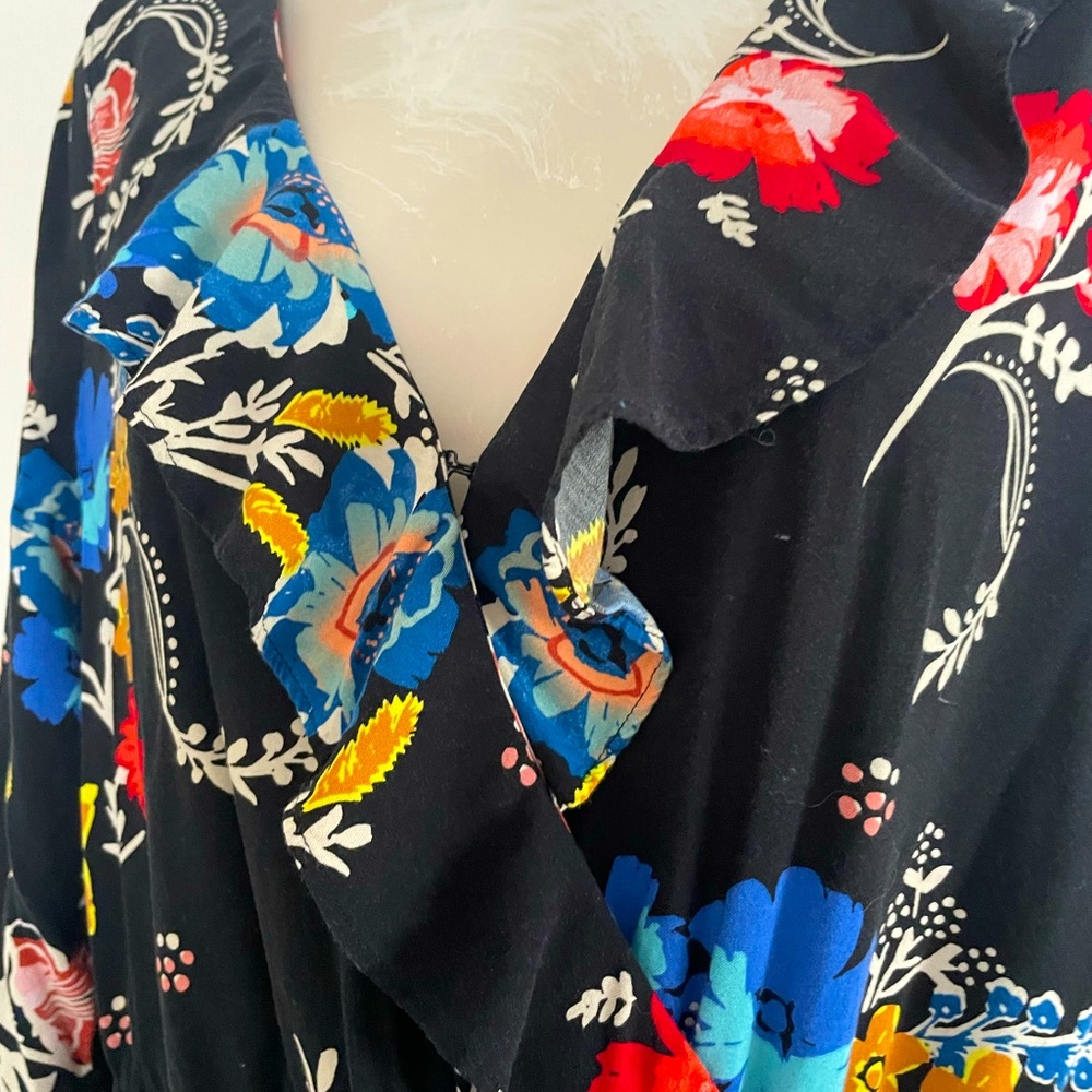 Express Long Sleeve Ruffle‎ Dress Size Medium - Picture 3 of 5